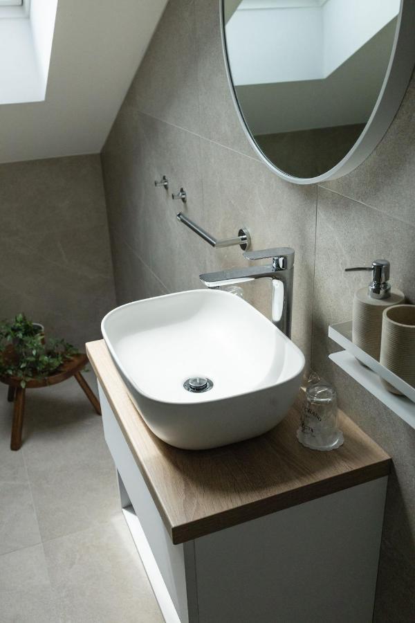 Rooms & Apartment Perak Kutjevo Ngoại thất bức ảnh
