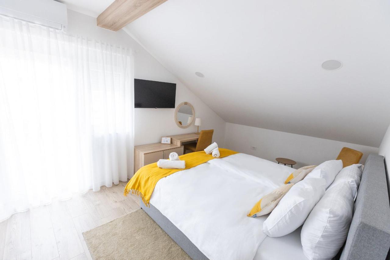 Rooms & Apartment Perak Kutjevo Ngoại thất bức ảnh