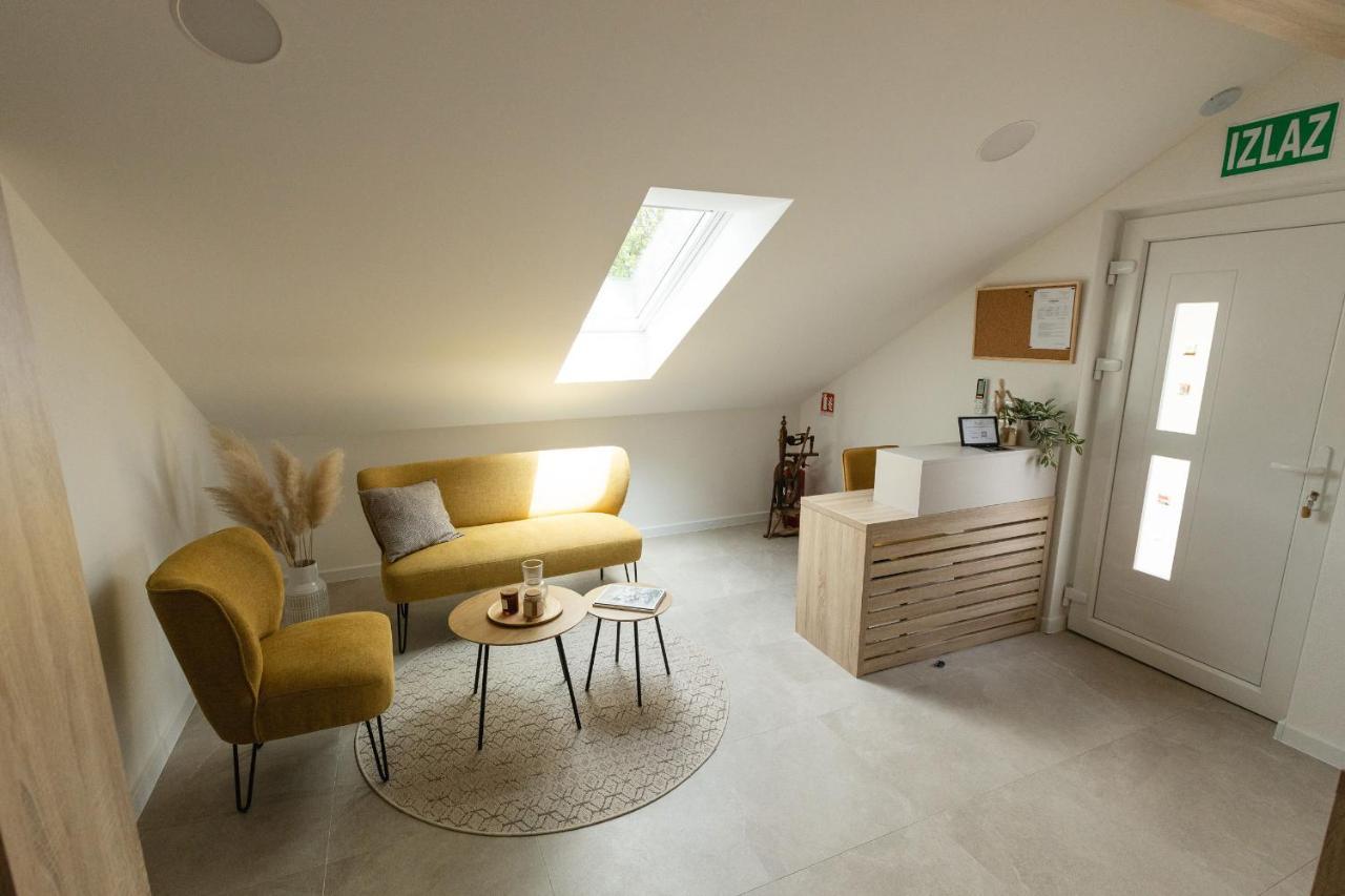 Rooms & Apartment Perak Kutjevo Ngoại thất bức ảnh