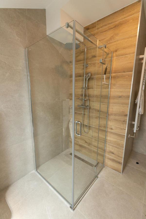 Rooms & Apartment Perak Kutjevo Ngoại thất bức ảnh